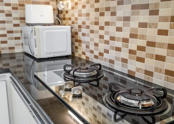 Отель Family Friendly 3br Poolvilla Mayyah Семиньяк